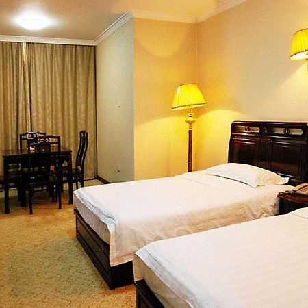Starway Yangzhou Tianyuan Hotel Chambre photo